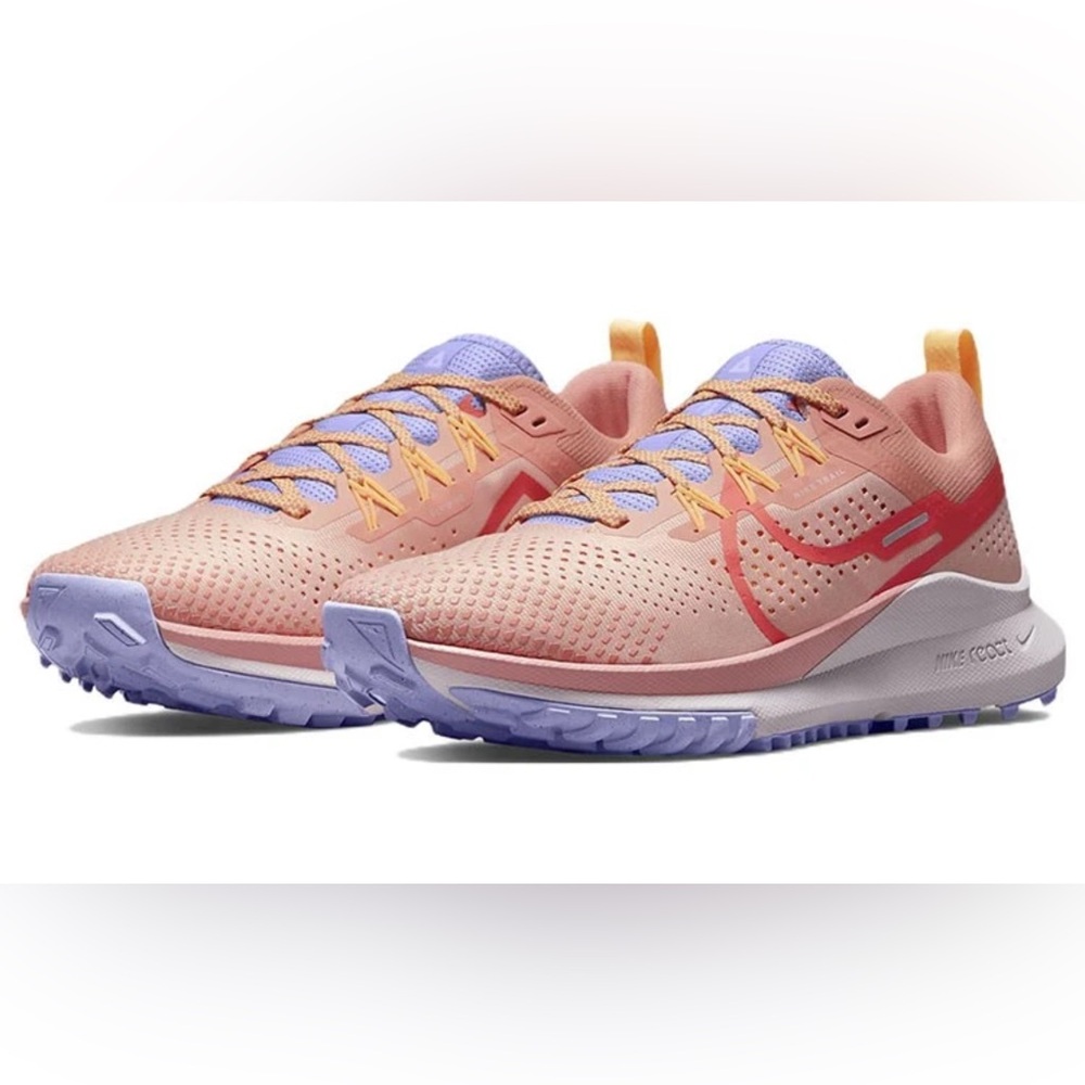 Nike Pegasus Trail 4 Running Shoes Arctic Orange Magic Ember Women’s sz 11.5